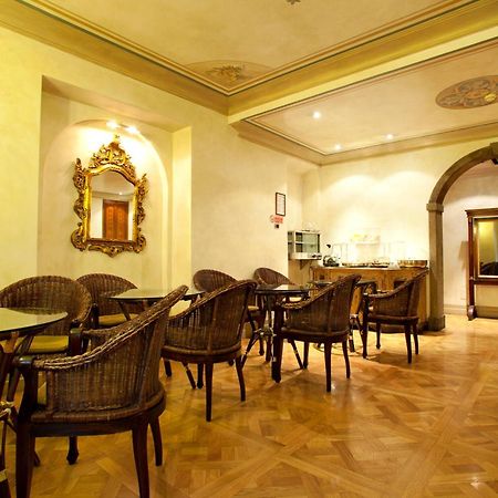 Hotel Aventino Рим Екстериор снимка