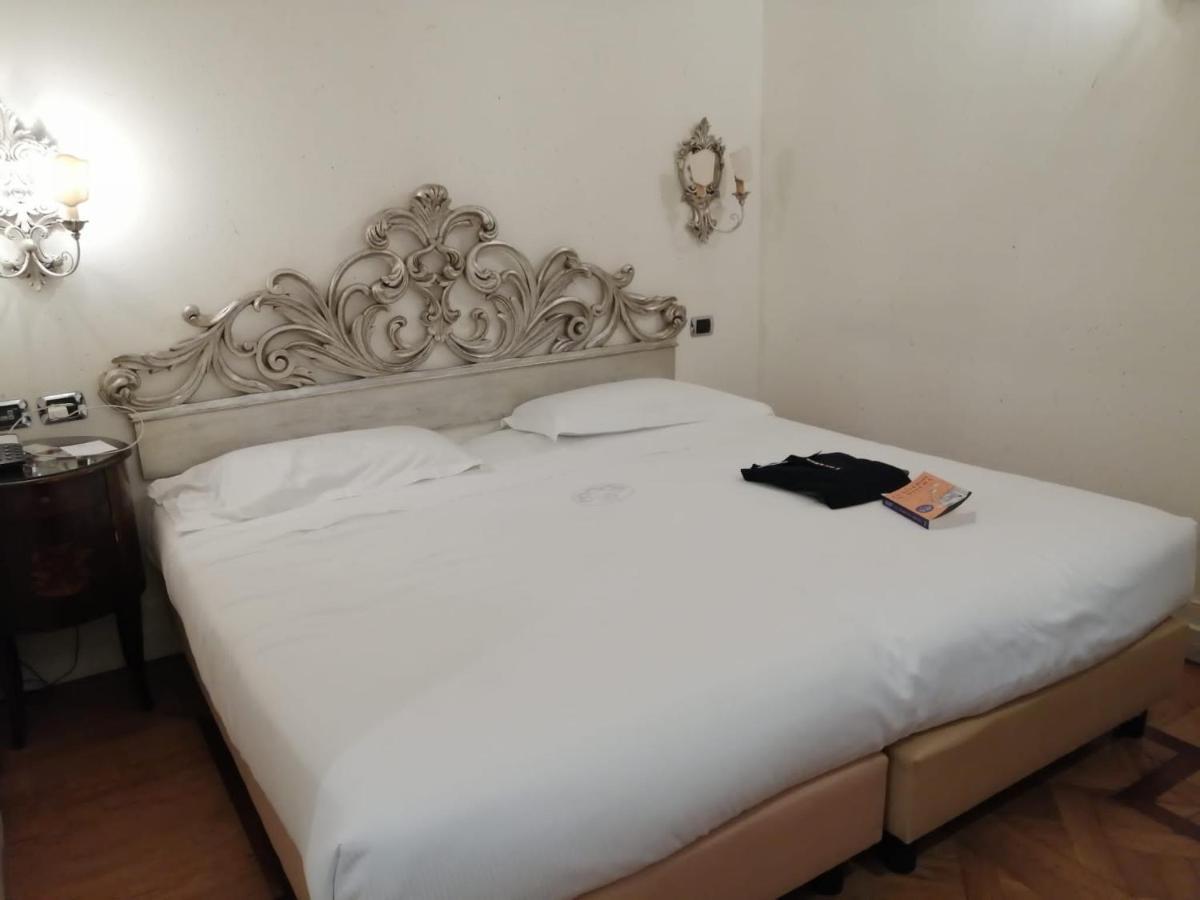Hotel Aventino Рим Екстериор снимка