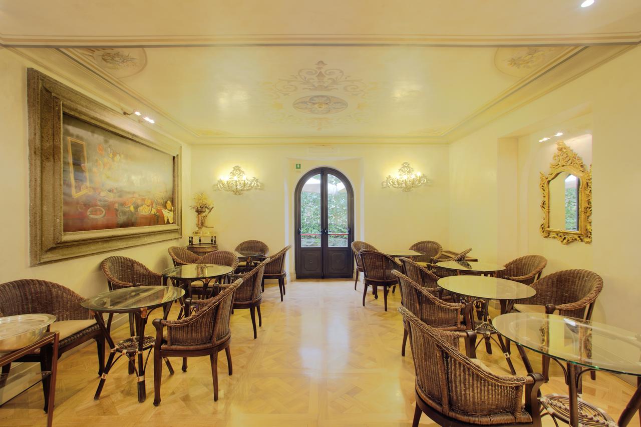 Hotel Aventino Рим Екстериор снимка
