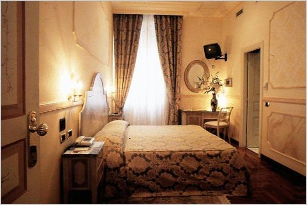 Hotel Aventino Рим Екстериор снимка